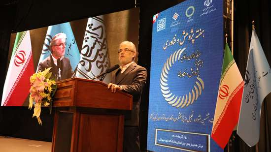   وزیر علوم، تحقیقات و فناوری: توسعه کشور بدون پژوهش ناممکن است 