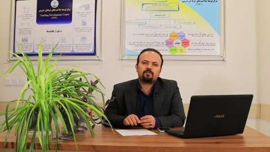 تفکر انتقادی و سواد اطلاعاتی را در محیط‌های دانشگاهی احیا کرد و بی‌انگیزگی دانشجویان  
