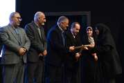 تجلیل از ۳ عضو هیأت علمی و یک دانشجوی دانشگاه اصفهان در آیین تقدیر از پژوهشگران برتر استان