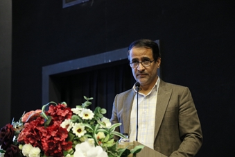 شفافیت، فراگیری، نظام مند سازی فرایندها و پیشبرد برنامه های توانمند سازی  کارکنان؛ رویکردهای مدیریت منابع انسانی دانشگاه اصفهان