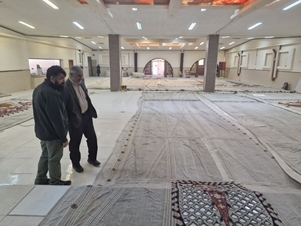 بازدید رئیس دانشگاه از اثر ارزشمند اهدایی دوره قاجار به موزه و مرکز اسناد دانشگاه اصفهان