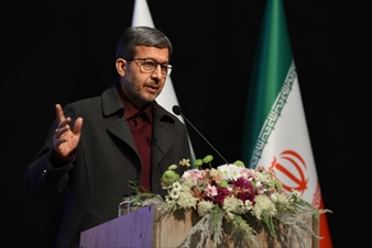 استاندار اصفهان: پژوهش کاربردی شرط عبور از چالش‌های پیچیده استان 