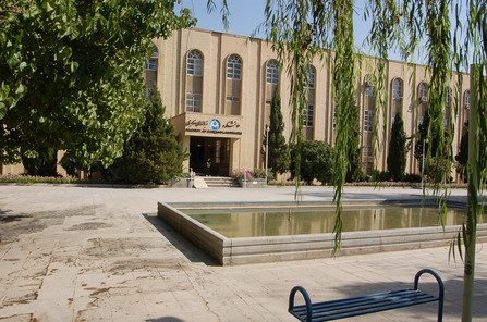  Faculty of Foreign Languages 