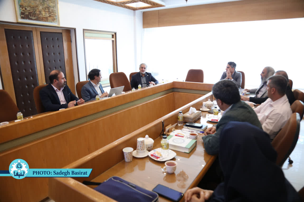 از هشدار نگران‌کننده پیرامون سلامت کارکنان و استادان تا درخشش تاریخی در  مسابقات قهرمانی منطقه 6 کشور و هفدهمین المپیاد ورزشی کشور و ضرورت تحول ساختاری در مدیریت ورزش دانشگاه