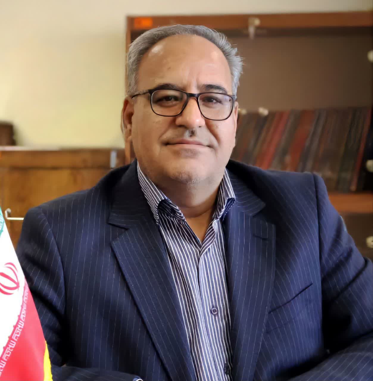چالش اساسی مدیریت در سازمان های دولتی: وارونگی نظام پاداش